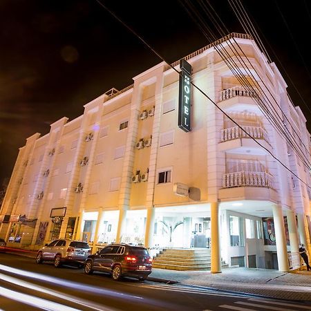 Francisco Beltrao Palace Hotel Exterior foto